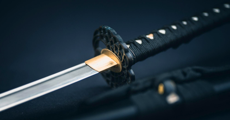 The Rising Popularity of Custom-Made Katanas for Sword Collectors